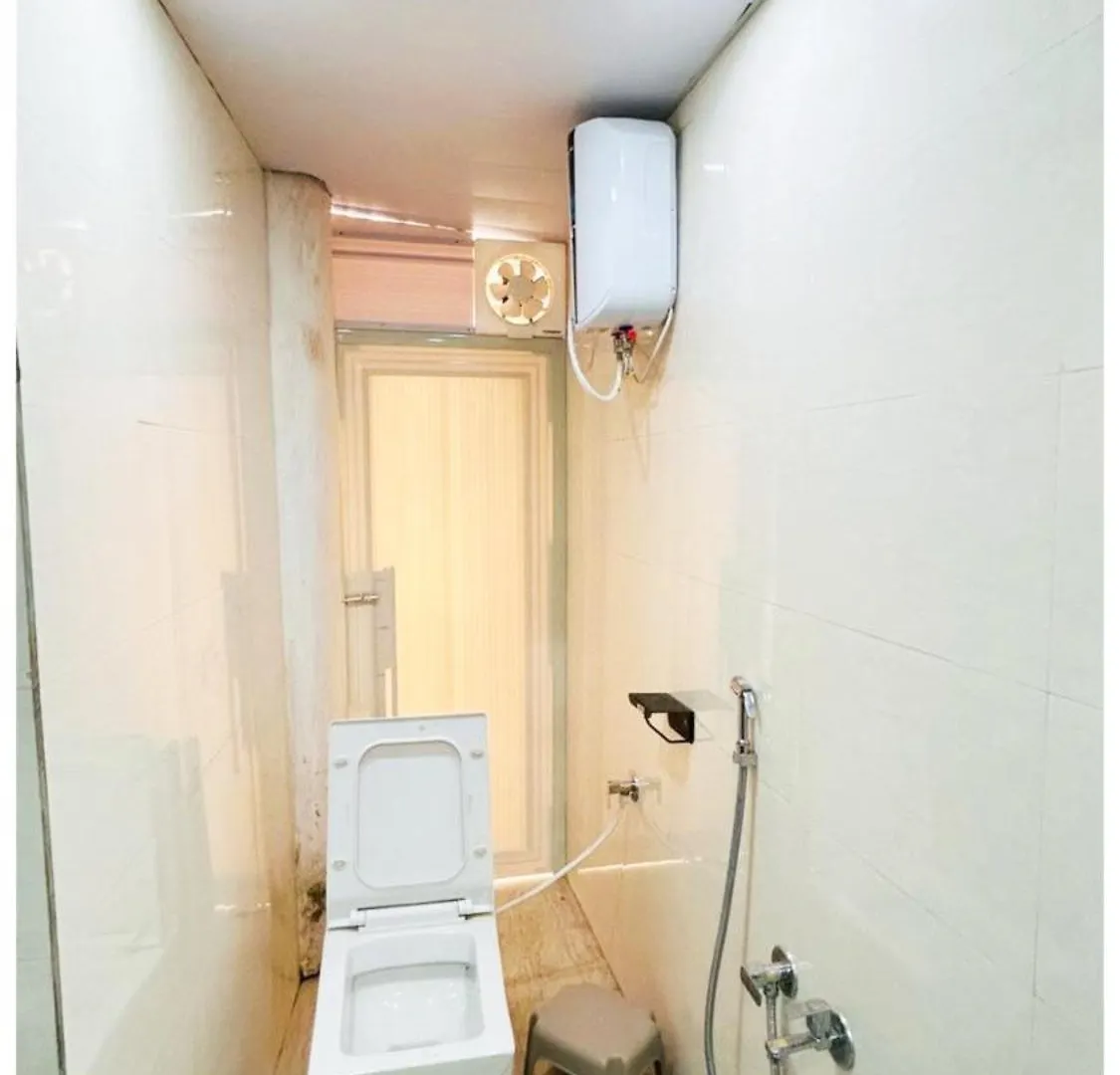 Varanasi Hotel The White House Near Dashashwamedh Ganga Ghat & Kashi Vishwanath Temple- Offers Spotless & Well Decorated Rooms - #Wifi #Parking #Restaurant Facilities- Best Selling Premium Hotel In Varanasi - Book Now 4*,  India
